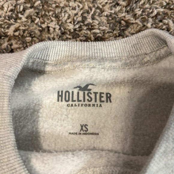 Hollister Amalfi Coast Sweatshirt - Picture 2 of 2